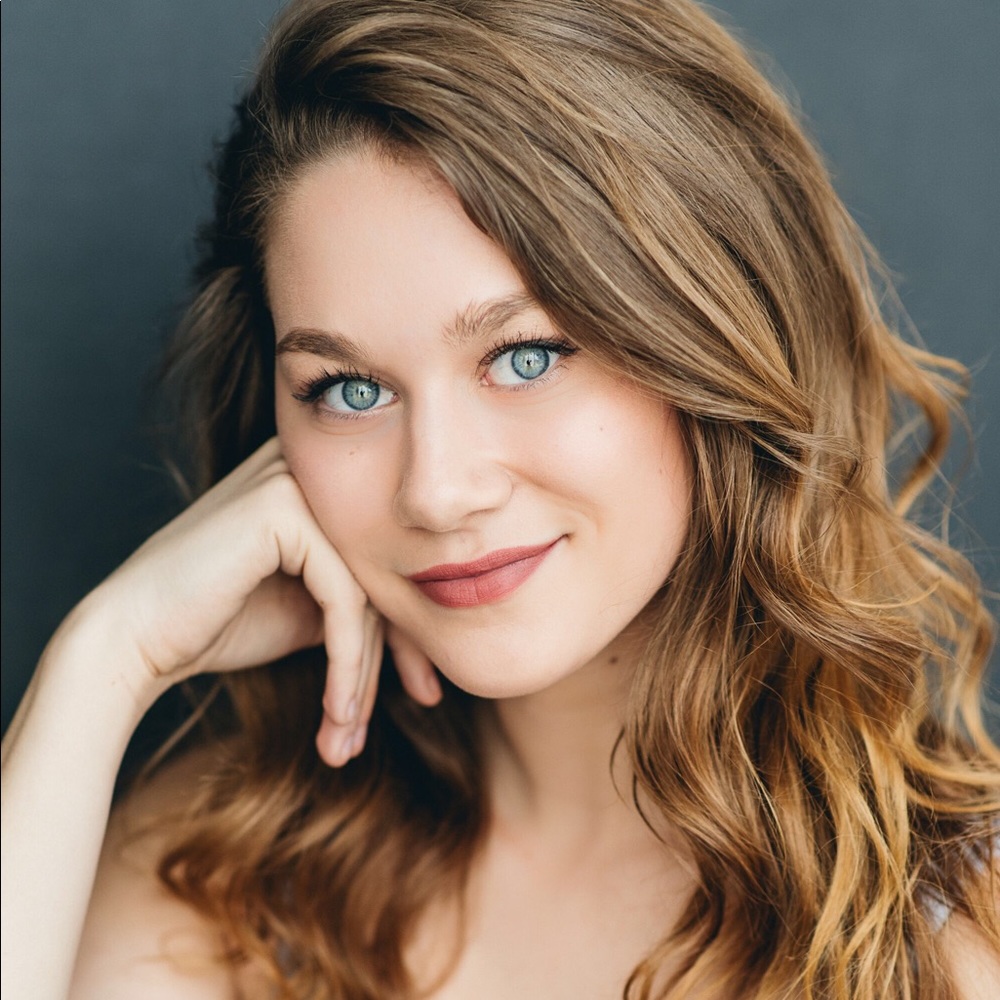 Meet your Posher, Madelyn